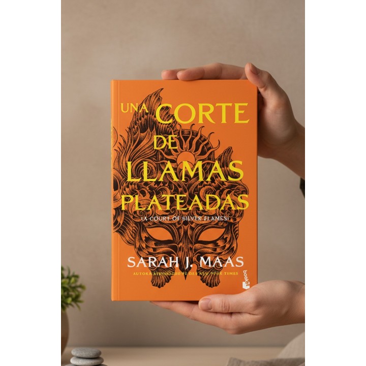Una corte de llamas plateadas